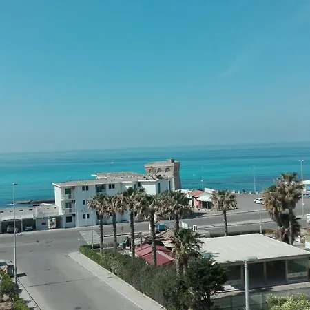 Le Terrazze Sul Mare Lido גאליפולי