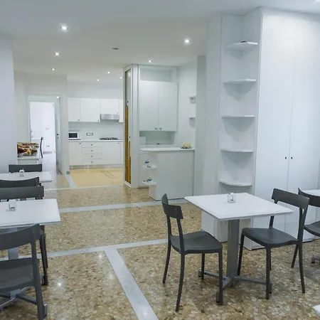 Le Terrazze Sul Mare Lido 3*